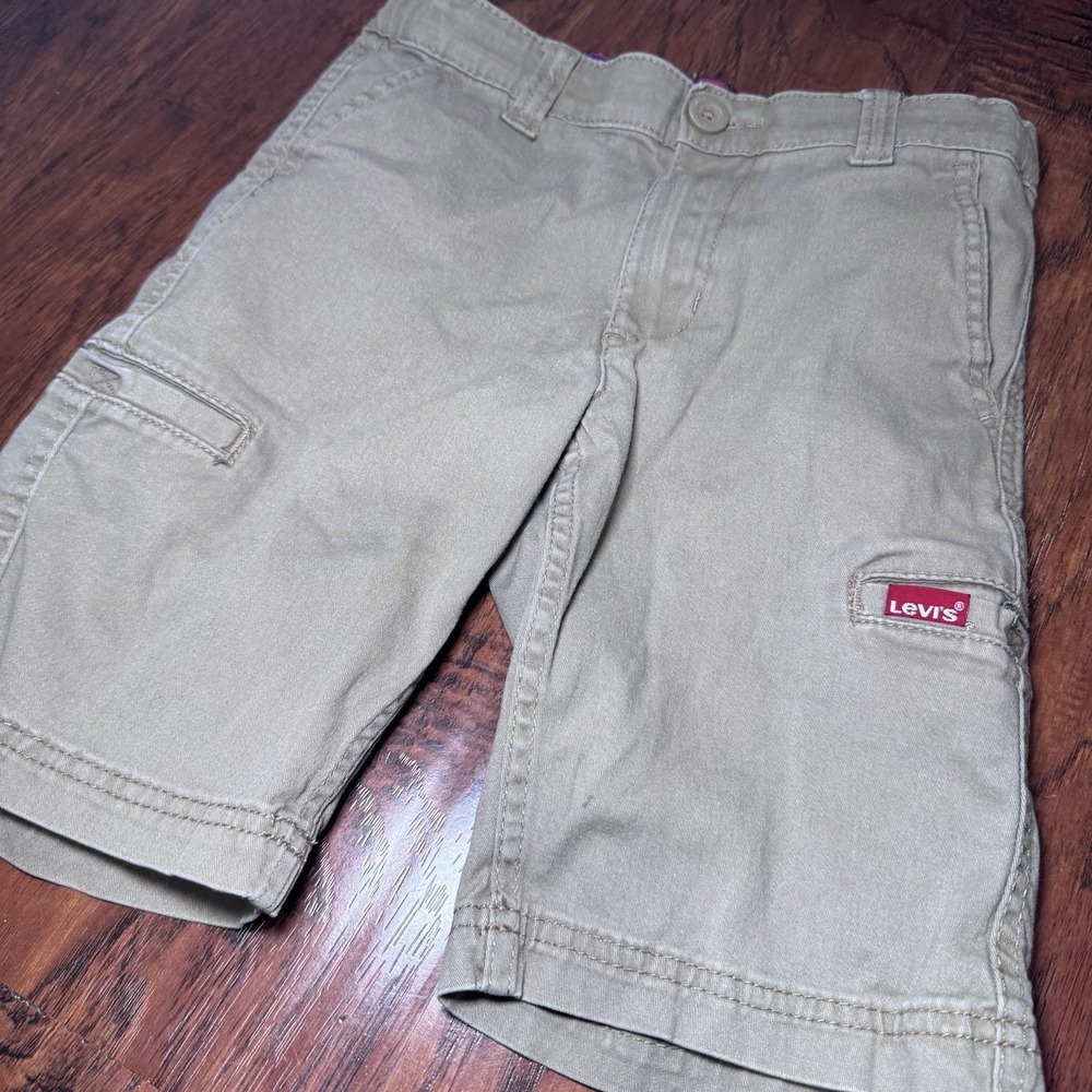LEVI'S Youth Cargo Short Size 8 Reg Khaki